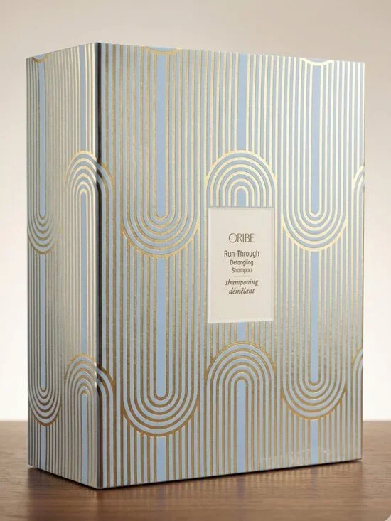 Oribe Run-Through Detangling Shampoo 8.5 oz - Picture 2 of 10